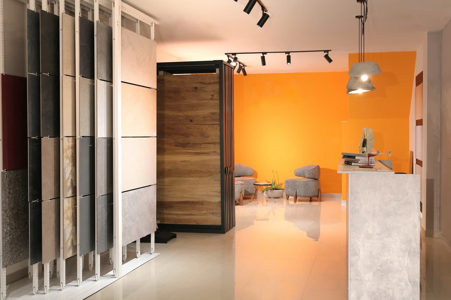Fotografi 1 nga showroom-i Klade Qeramika